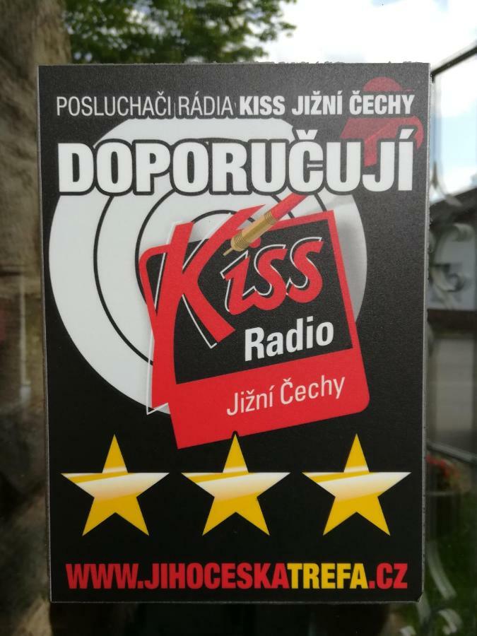 וימפרק Penzion Kamenny Dvur מראה חיצוני תמונה